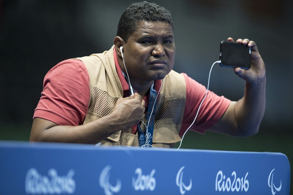 Slijepi fotograf Joao Maia (Foto: AFP)