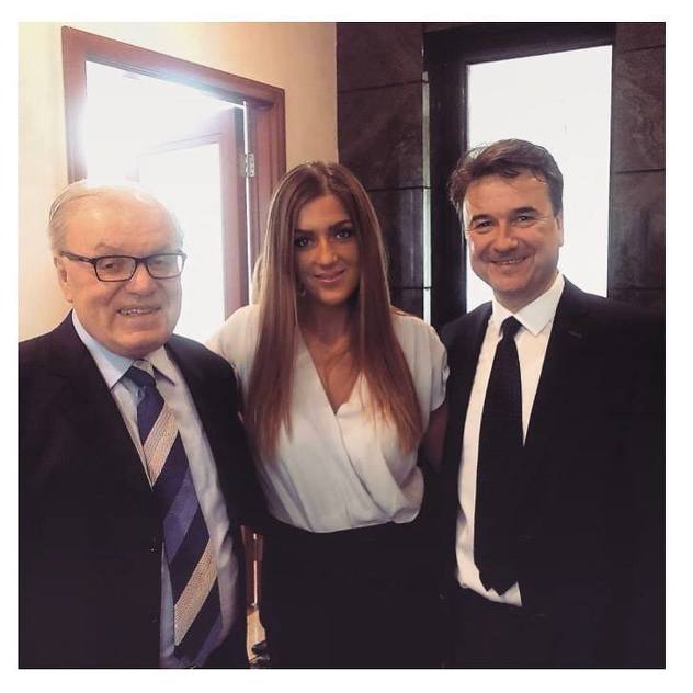 Prof. dr. Asim Kurjak, Aida Hadžibajrić i dr. Taib Delić