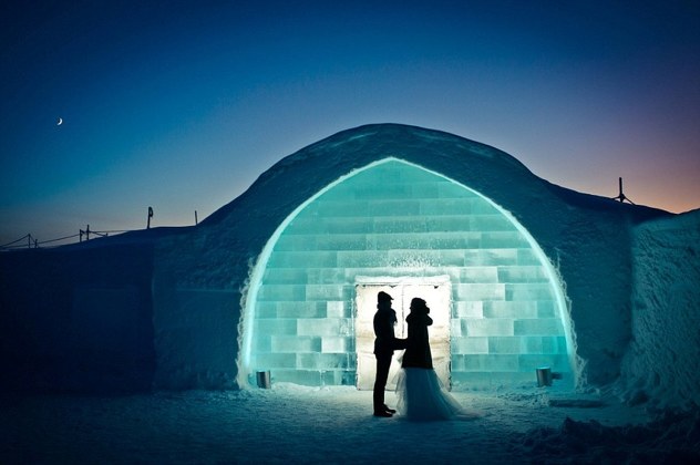 Ljubav na hladnoći: Zakunite se na vječnu ljubav ispred ledenog hotela na Islandu (Foto: National Geographic)