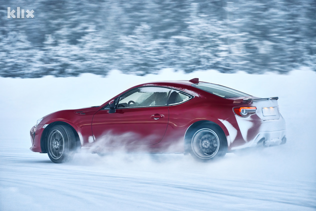 Toyota GT86 u finskom Rovaniemiju (Foto: Mario Šimić/Klix.ba)