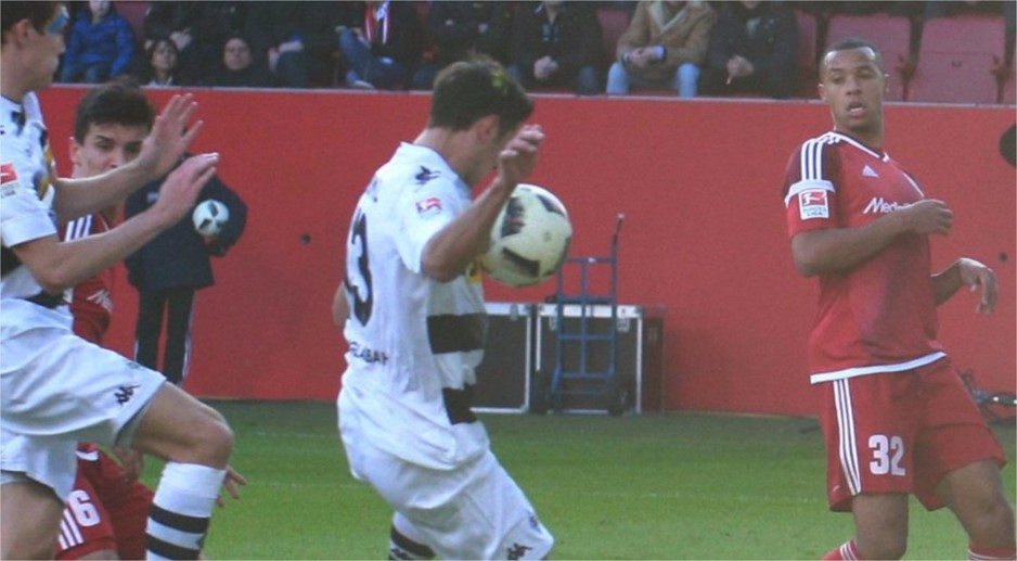 Trenutak kada Stindl postiže pogodak