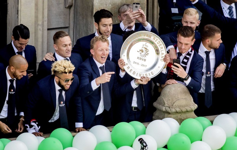 Slavlje igrača Feyenoorda pred više od 150.000 navijača. (Foto: EPA)