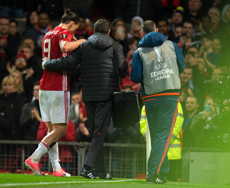 Zlatan Ibrahimović zbog povrede neće igrati u finalu Evropske lige (Foto: EPA)