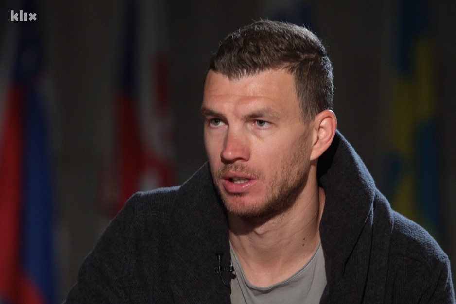 Džeko tokom intervjua za Klix.ba (Foto: Klix.ba)