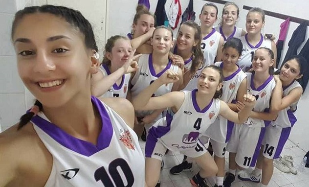 Veliko slavlje kadetkinja Mladog Krajišnika Feniksa nakon pobjede u Bosanskoj Gradišci