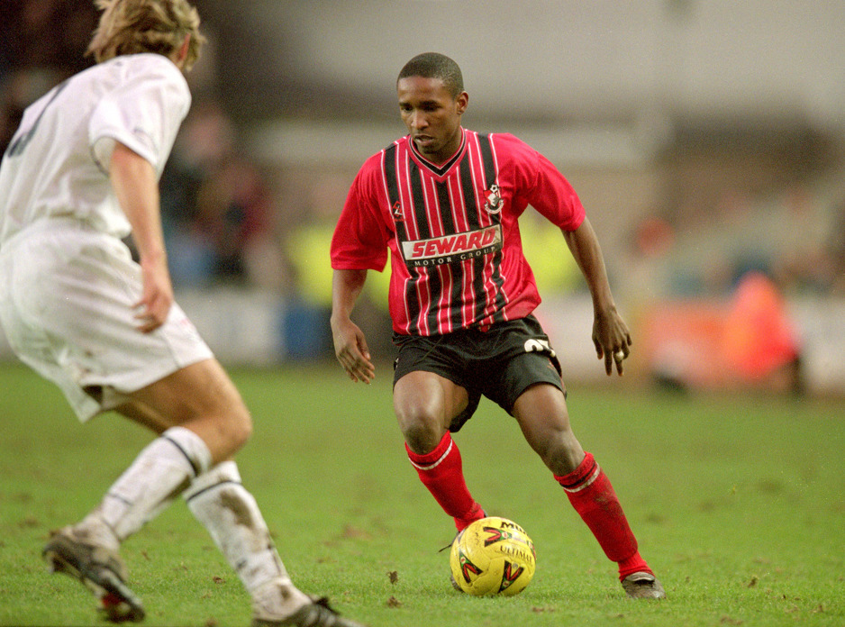 Defoe u dresu Bournemoutha 2000. godine (Foto: Twitter)