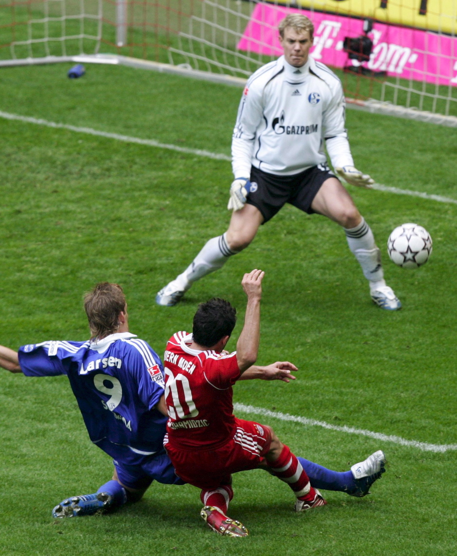 Soren Larsen, Hasan Salihamidžić i Manuel Neuer (Foto: EPA)