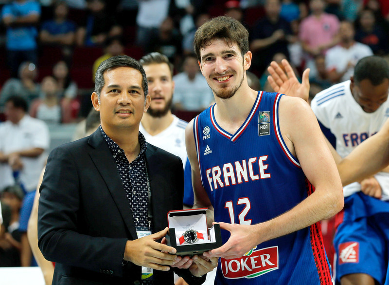 Nando de Colo (desno) je centralna figura Francuske. (Foto: EPA)