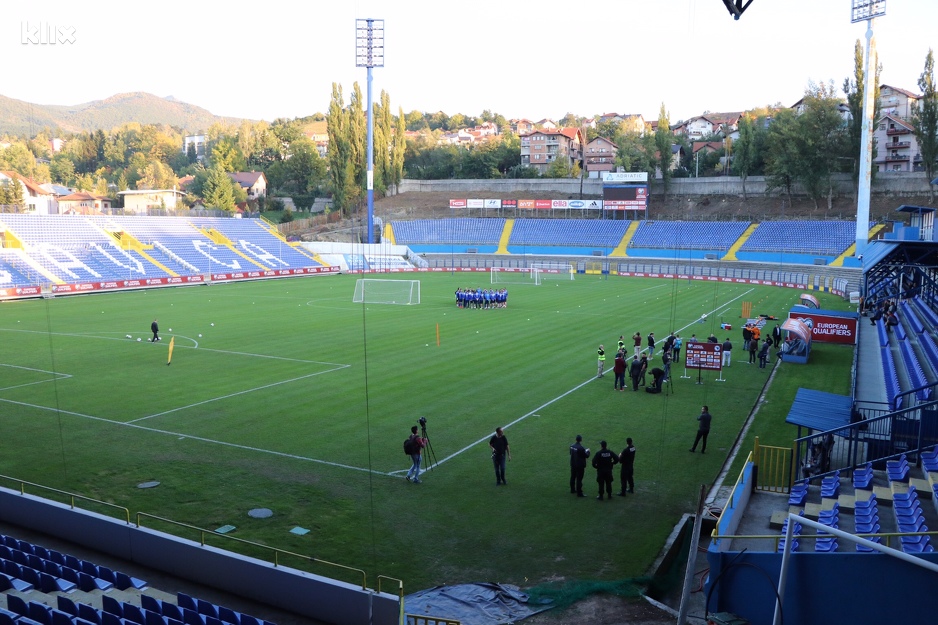 Nakon što je Bilino Polje suspendovano, Grbavica je uz dosta muke pritekla u pomoć. (Foto: Harun Muminović/Klix.ba)