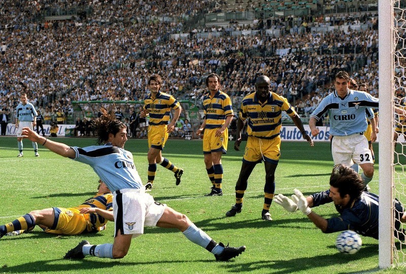 Buffon protv Lazija u dresu Parme 1999. godine (Foto: EPA-EFE)