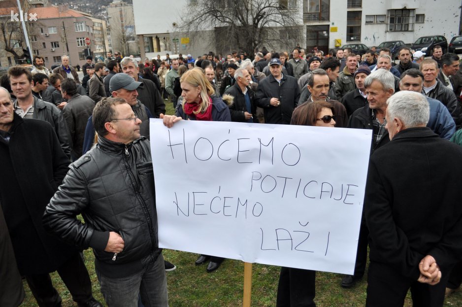 S protesta 2013.-godine (Foto: Arhiv/Klix.ba)