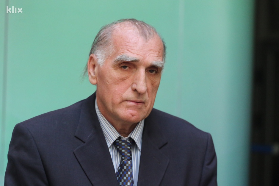 Prof. Šemso Tucaković (Foto: Klix.ba)
