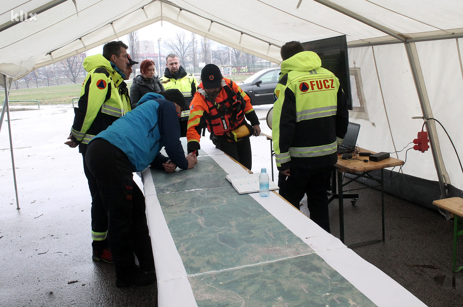Kontinuirani rad i praćenje rada na terenu (Foto: Elmedin Mehić/Klix.ba)