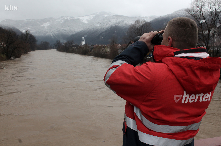 U akciju se uključili volonteri iz Sarajeva i mještani (Foto: Elmedin Mehić/Klix.ba)
