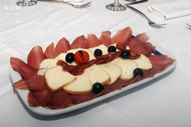 Hladna plata (Foto: Klix.ba)
