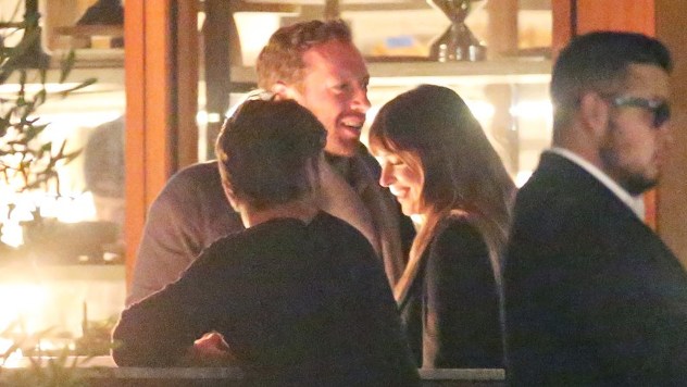 Chris Martin i Dakota Johnson (Foto: Splash News)
