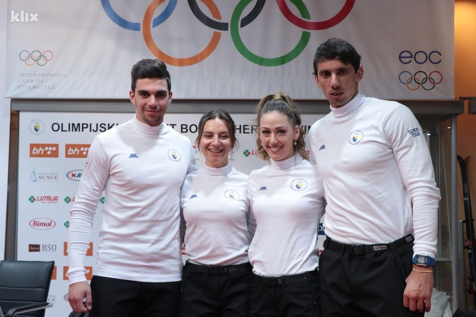 Emir Lokmić (krajnje lijevo), Elvedina Muzaferija, Tanja Karišik i Mladen Plakalović.