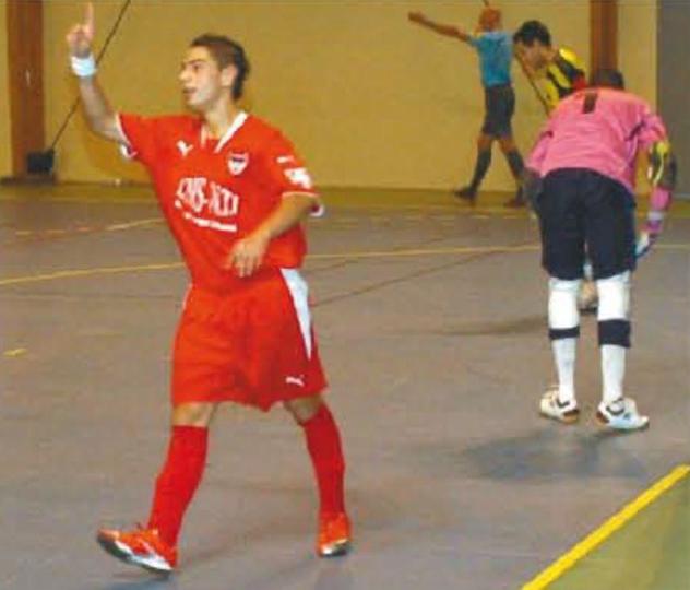 Jedina poznata slika Ben Yeddera iz vremena kada je igrao futsal (Foto: Facebook)