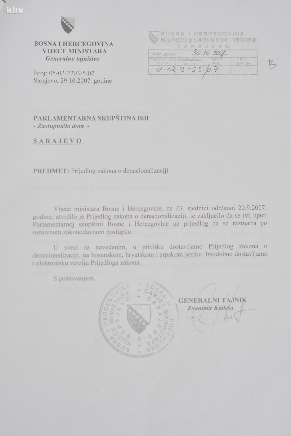 Prijedlog Zakona o restituciji iz 2009. godine (Foto: N. G./Klix.ba)