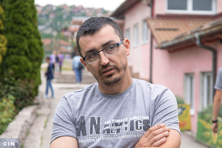 Otac oboljele djevojčice Selmir Kasapović kaže da su mu se u komunalnom preduzeću