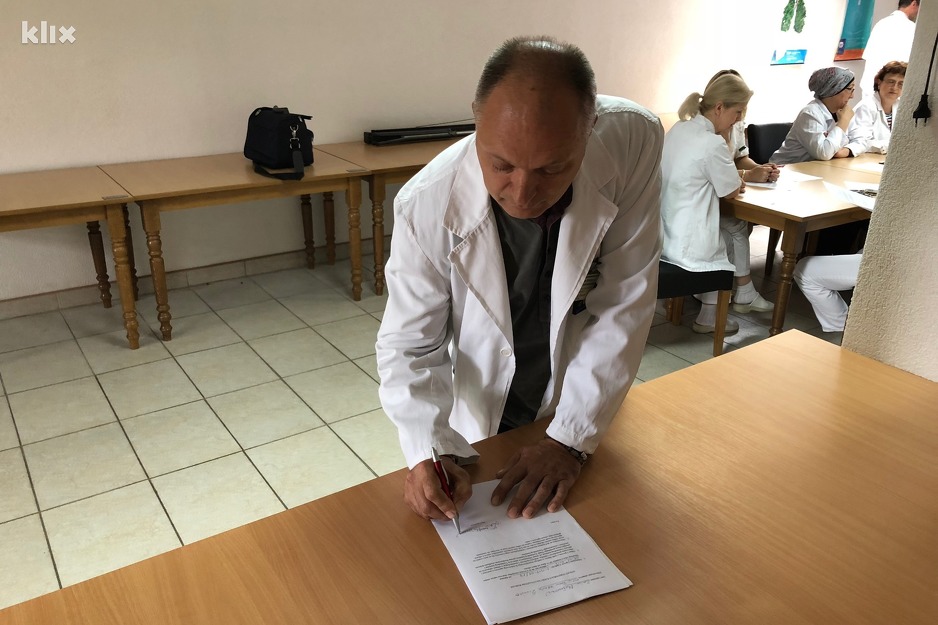Zaim Mušanović potpisuje otkaz