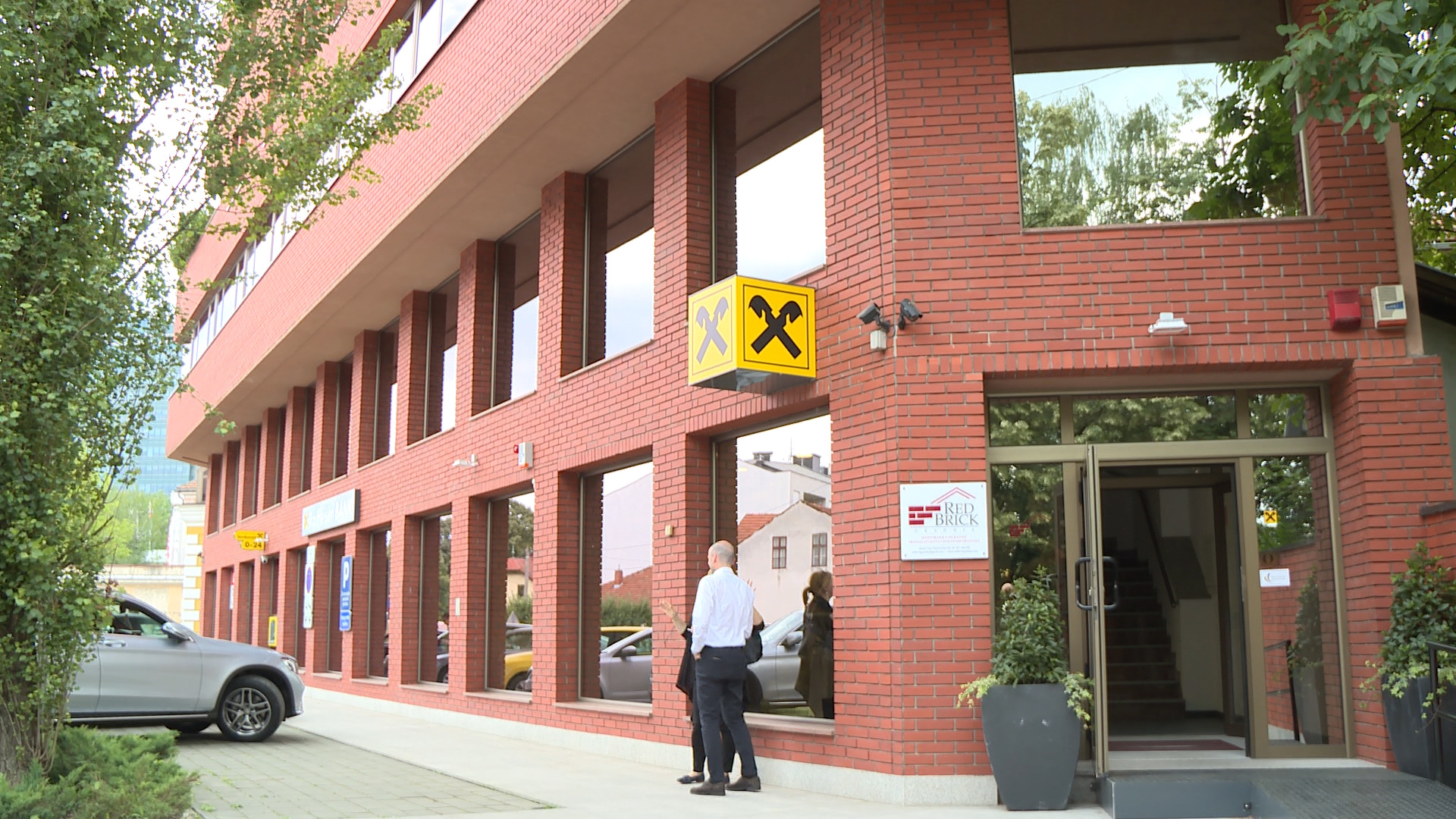 U Banjoj Luci Otvorena Nova Poslovnica Raiffeisen Banke Klix Ba