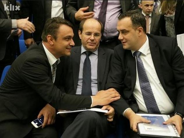 Ahmetović, Osmanović i Sarajlić