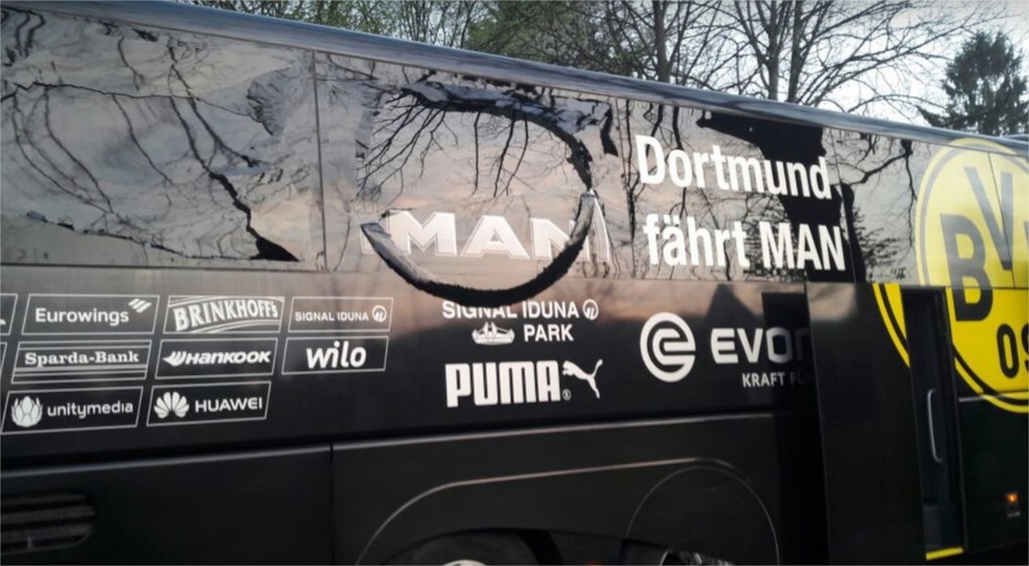 Autobus Borussije nakon napada