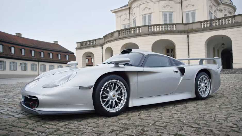 Porsche 911 GT1 Strassenversion