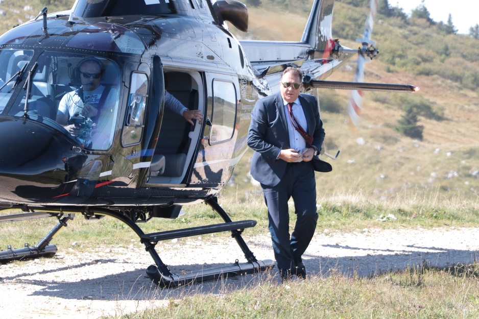 A kako to rade političari u BiH (jedan od primjer) Milorad Dodik (Foto: Klix.ba)