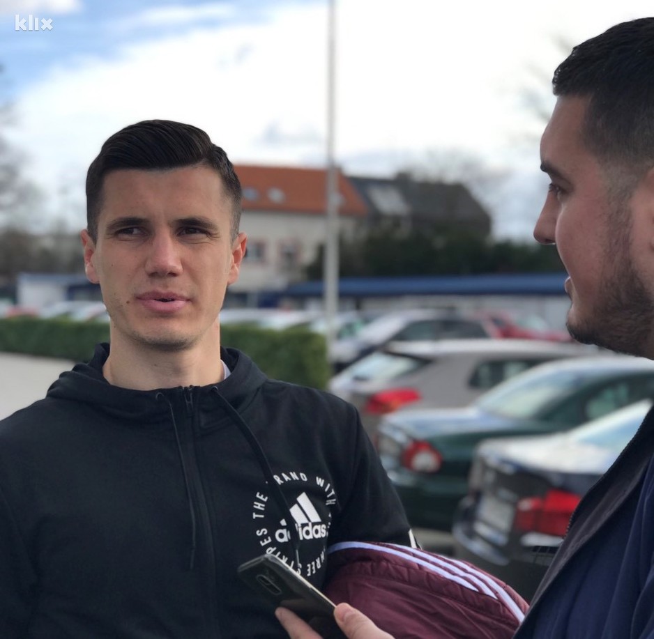 Gojak u razgovoru s našim novinarom u Zagrebu (Foto: Klix.ba)