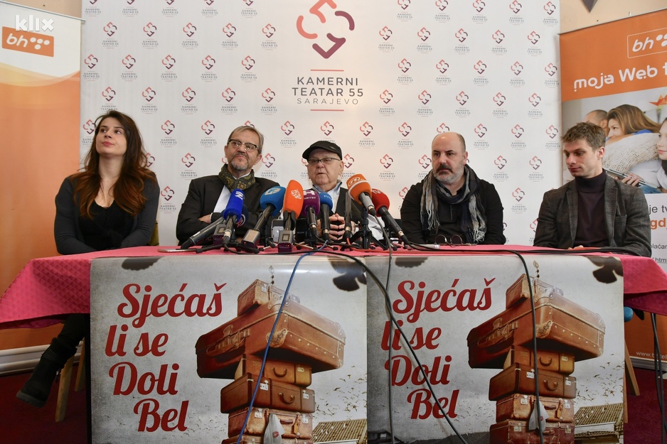 Elma Juković, Emir Hadžihafizbegović, Abdulah Sidran, Kokan Mladenović i Davor Golubović (Foto: I. Š./Klix.ba)
