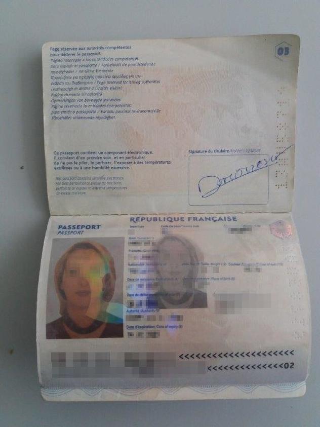 Oduzet krivotvoreni pasoš (Foto: GP BiH)