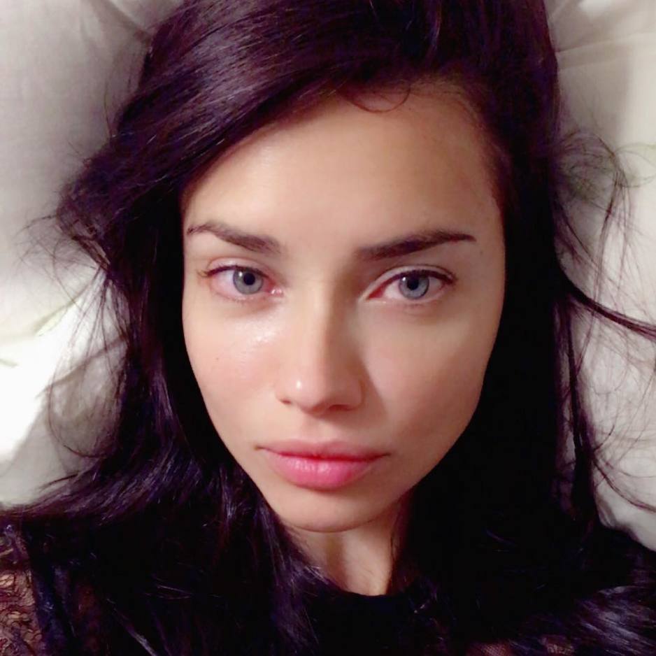 Foto: Adriana Lima (Her beauty.co)