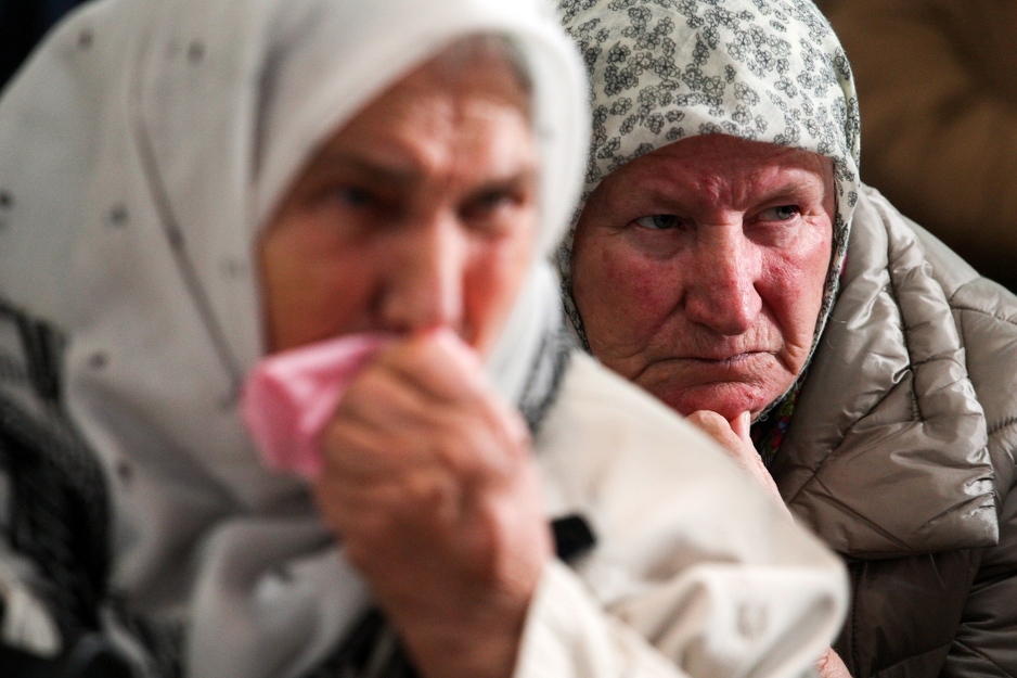 Rezultat slika za SrebreniÄani suzama i aplauzom pozdravili doÅ¾ivotni zatvor za KaradÅ¾iÄa