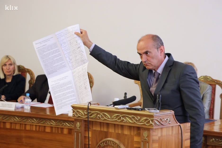 Rektor UNSA Rifat Škrijelj (Foto: Klix.ba)