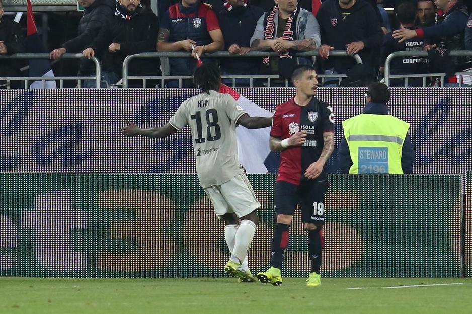 Kean je pogodak proslavio pred navijačima koji su ga vrijeđali (Foto: EPA-EFE)