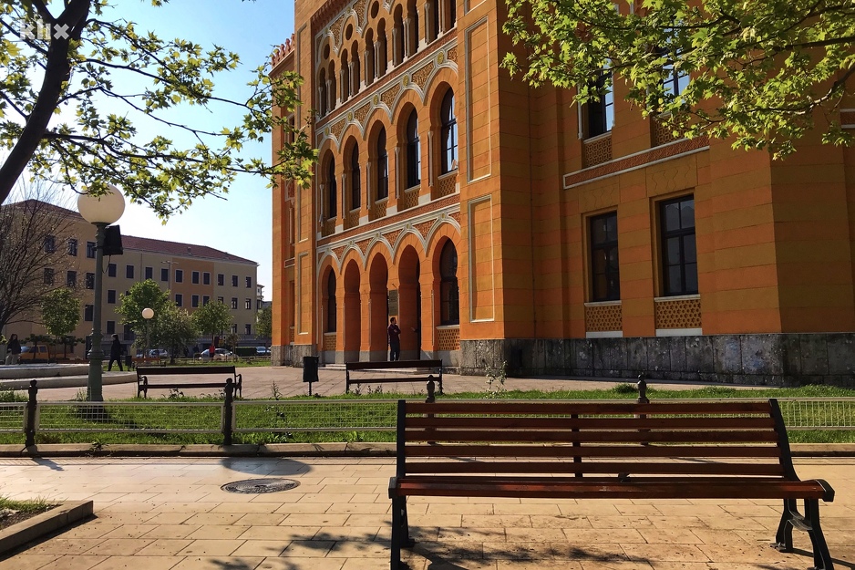 Potencijalna lokacija pored Gimnazije na Španskom trgu (Foto: R. D./Klix.ba)