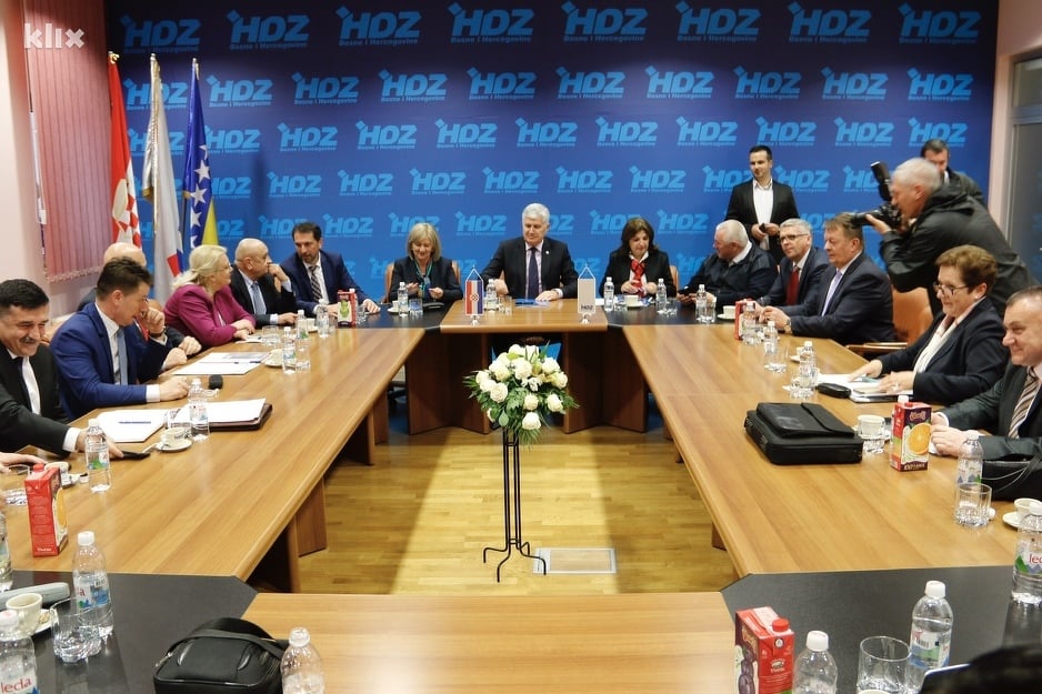 HDZ BiH (Foto: Klix.ba)