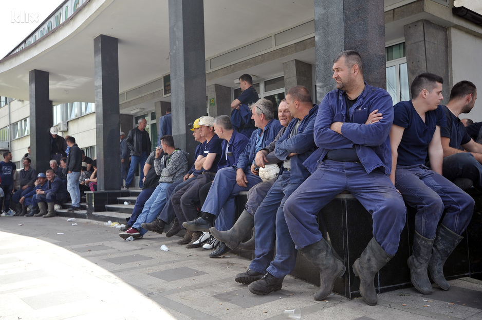 Rudari u Banovićima i dalje štrajkuju, očekuje se dolazak ostalih radnika