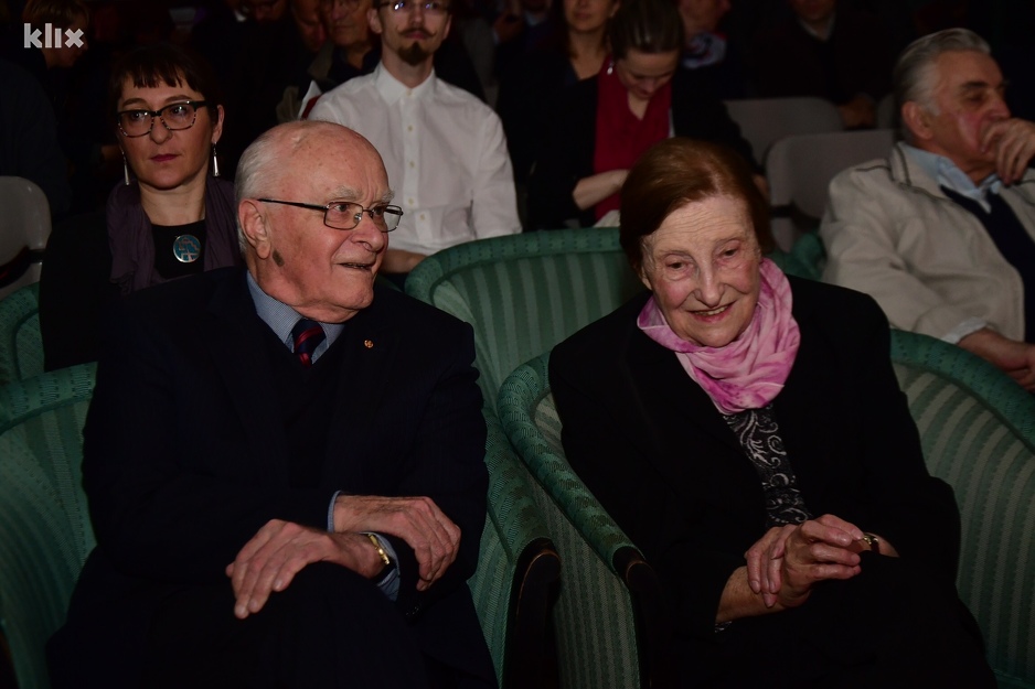 Raif Dizdarević i Latinka Perović (Foto: Klix.ba)