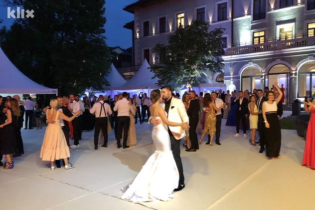 Prvi ples Irme Lugušić i Emira Ganića (Foto: I. Š./Klix.ba)