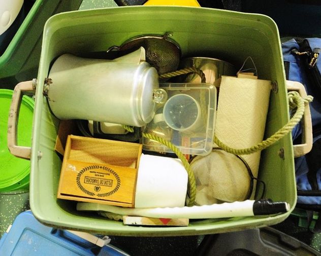 Foto: BBC / Predmeti koji su pronađeni u njegovoj improviziranoj kući