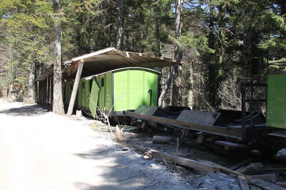 Nadstrešnica prije obnove