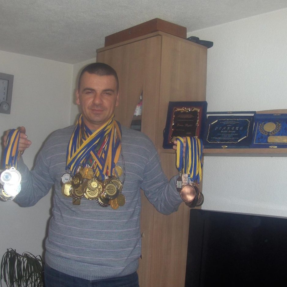 Bejdić u svom vlasništvu ima više od 100 medalja (Foto: Facebook)