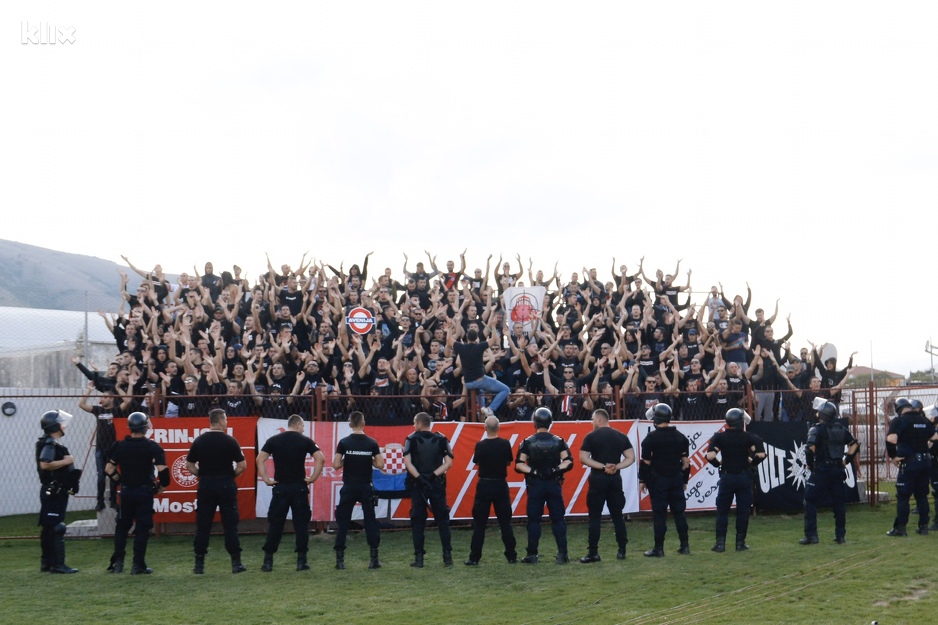 Navijači Zrinjskog Ultrasi (Foto: R. D./Klix.ba)