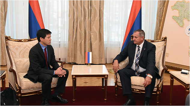 Jewel s Viškovićem