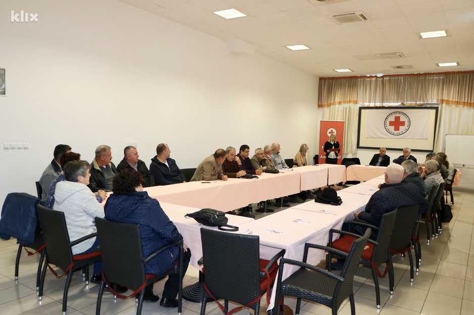 Dobrovoljni davaoci krvi na druženju u Tuzli (Foto: A. K./Klix.ba)