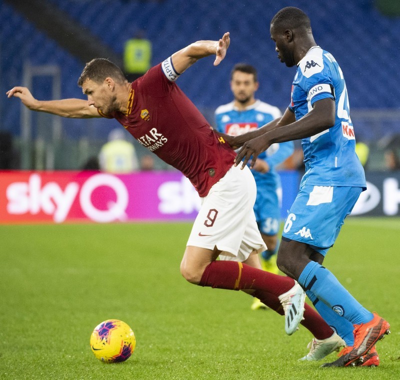 Džeko na meču protiv Napolija (Foto: EPA-EFE)