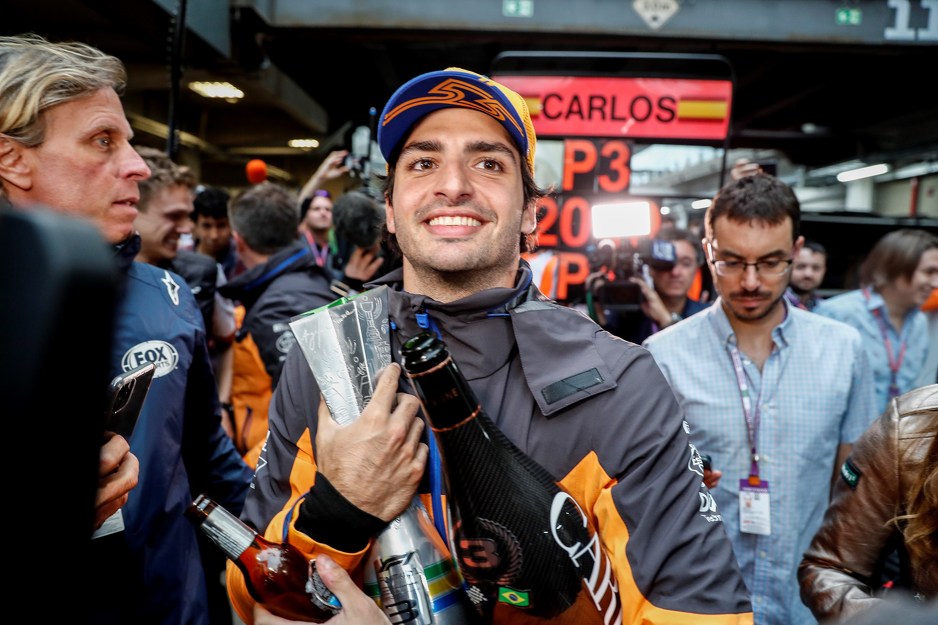 Sainz je u Brazilu proglašen za trećeplasiranog nakon kazne Hamiltonu (Foto: EPA-EFE)